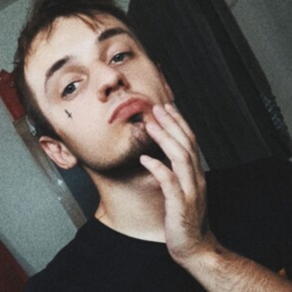 Zdjęcie profilowe Adrisn